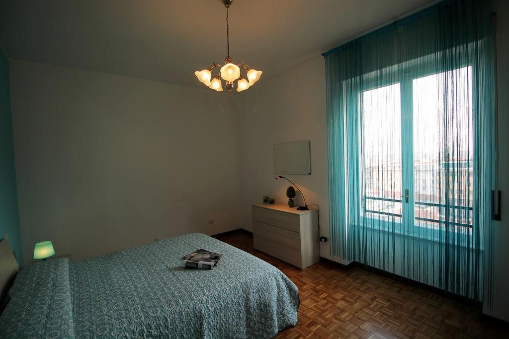 House Navigli Apartment Милано Екстериор снимка
