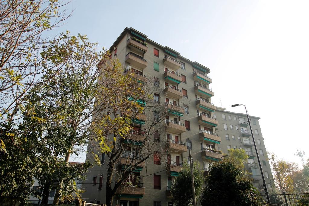 House Navigli Apartment Милано Екстериор снимка